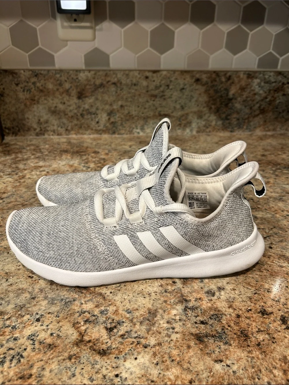 Women's Adidas Cloudfoam Pure 2.0 Shoes - White/Black Size 8 Running Sneakers